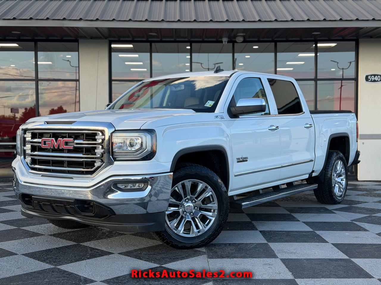 2018 GMC Sierra 1500 SLT Crew Cab 4WD