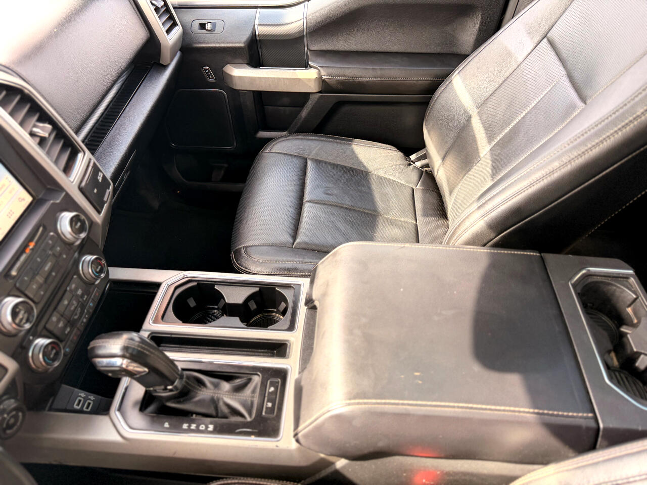 Ford F-150 Lariat 4WD SuperCrew 5.5' Box 2018