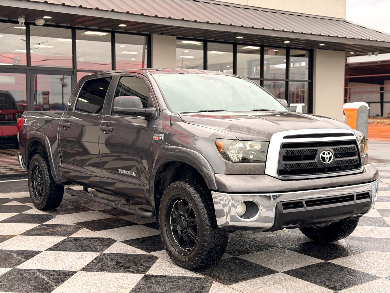 Toyota Tundra Tundra-Grade 5.7L CrewMax 2WD 2013