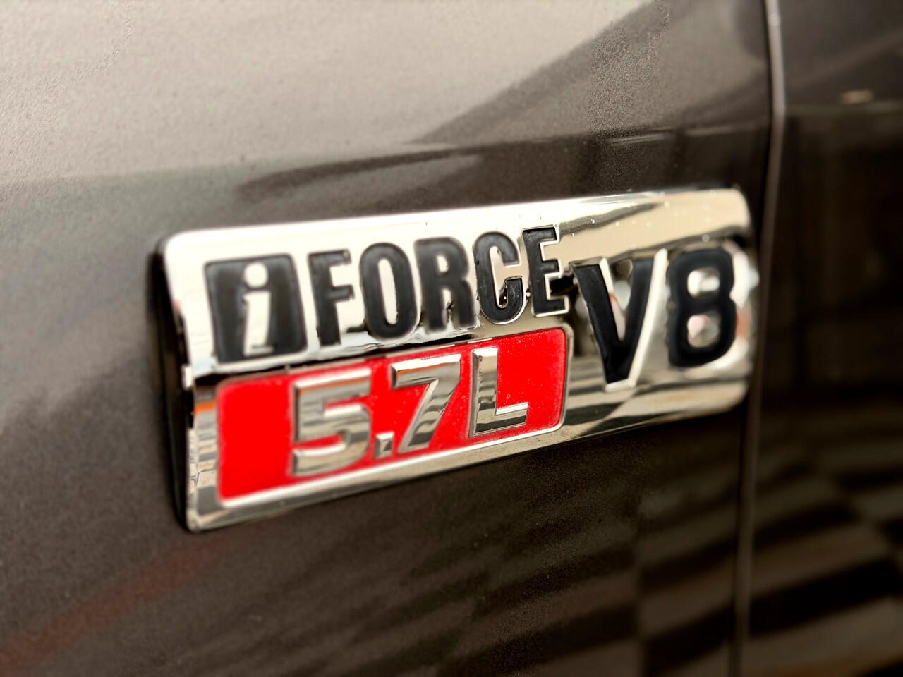 Toyota Tundra Tundra-Grade 5.7L CrewMax 2WD 2013