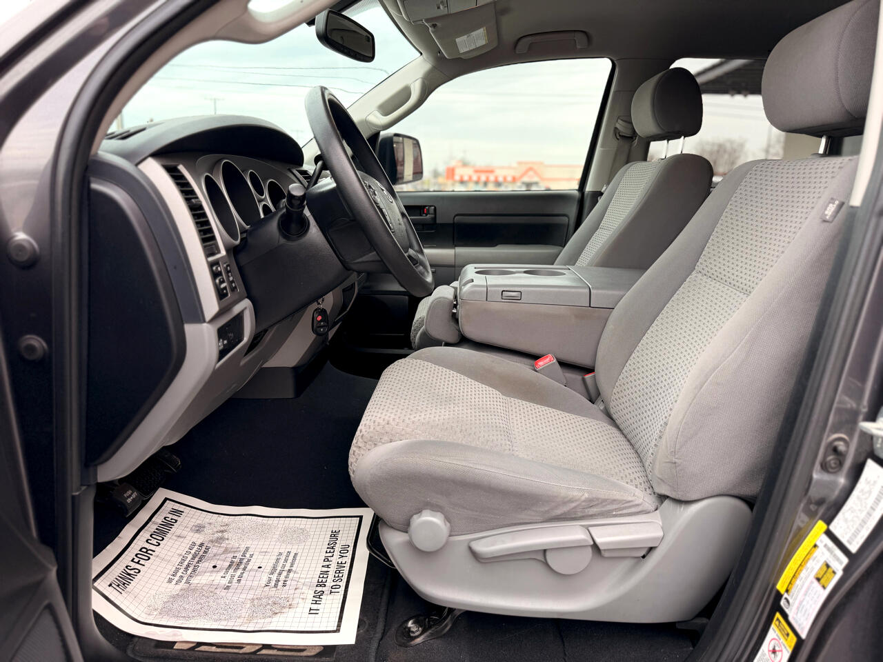 Toyota Tundra Tundra-Grade 5.7L CrewMax 2WD 2013