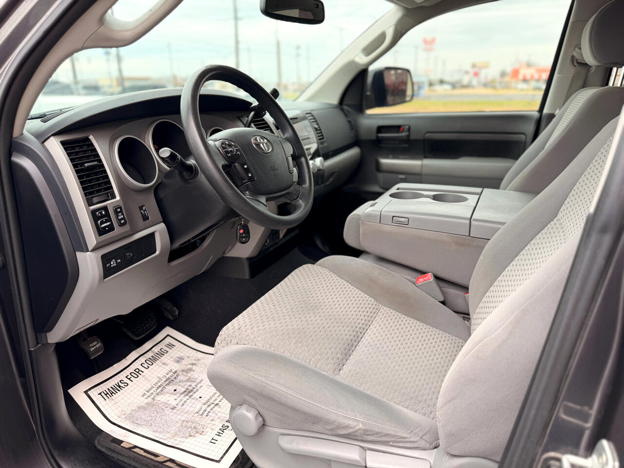 Toyota Tundra Tundra-Grade 5.7L CrewMax 2WD 2013