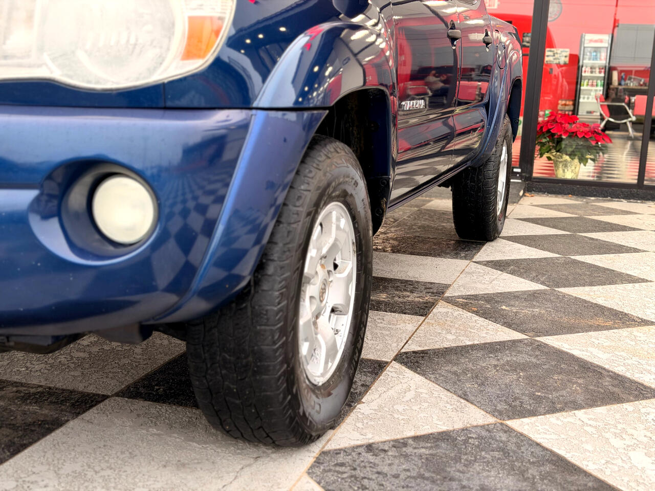 Toyota Tacoma PreRunner Double Cab V6 Auto 2WD 2006