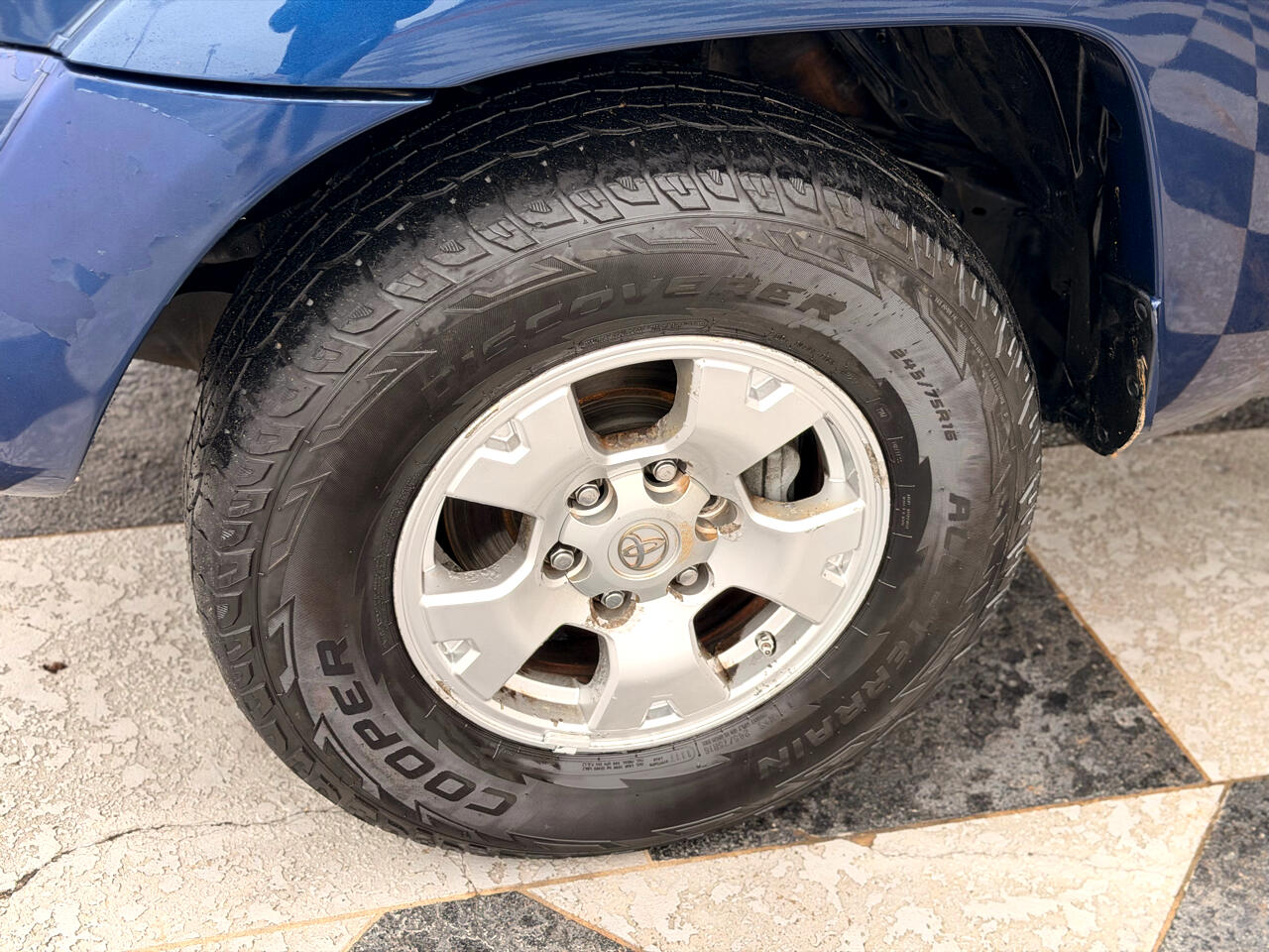 Toyota Tacoma PreRunner Double Cab V6 Auto 2WD 2006