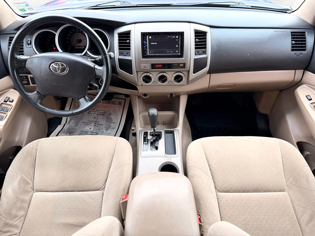 Toyota Tacoma PreRunner Double Cab V6 Auto 2WD 2006