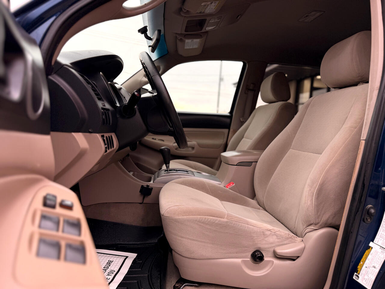 Toyota Tacoma PreRunner Double Cab V6 Auto 2WD 2006