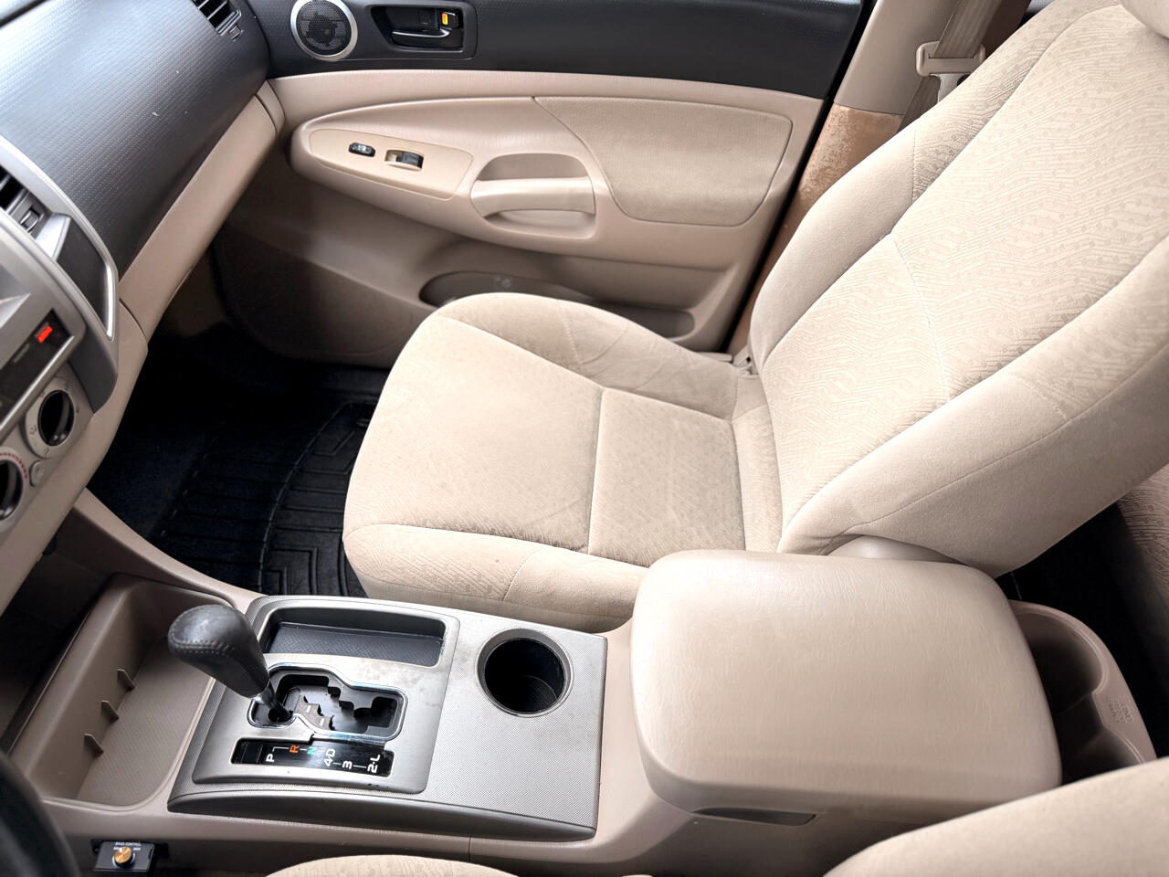 Toyota Tacoma PreRunner Double Cab V6 Auto 2WD 2006