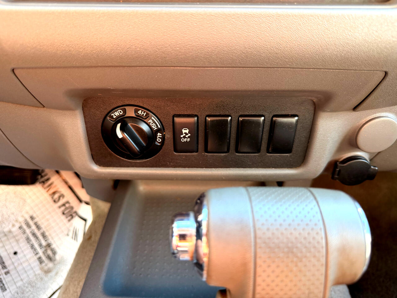 Nissan Frontier S Crew Cab 4X4 V6 2013