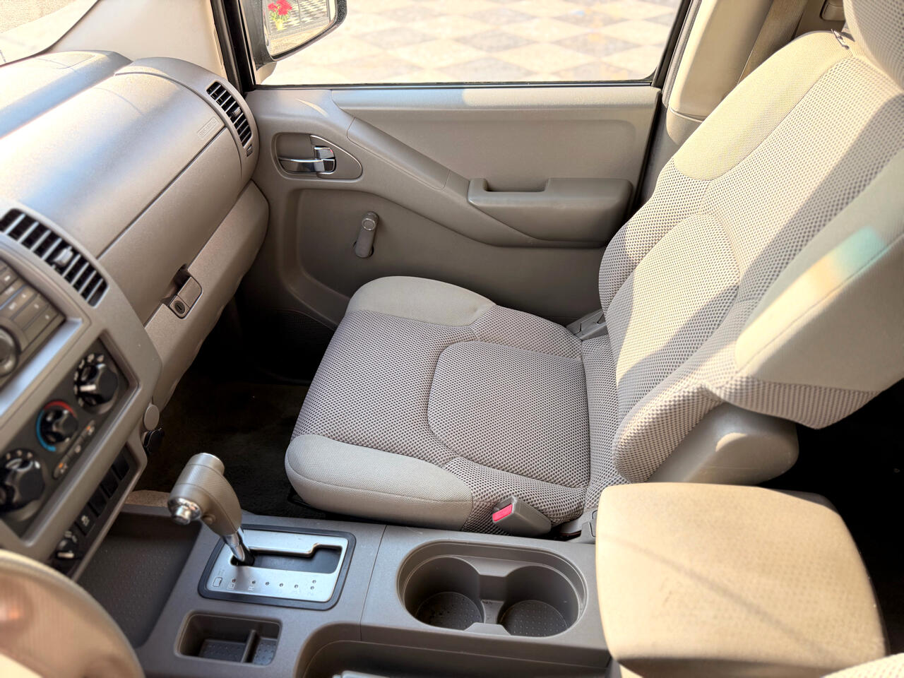 Nissan Frontier S Crew Cab 4X4 V6 2013