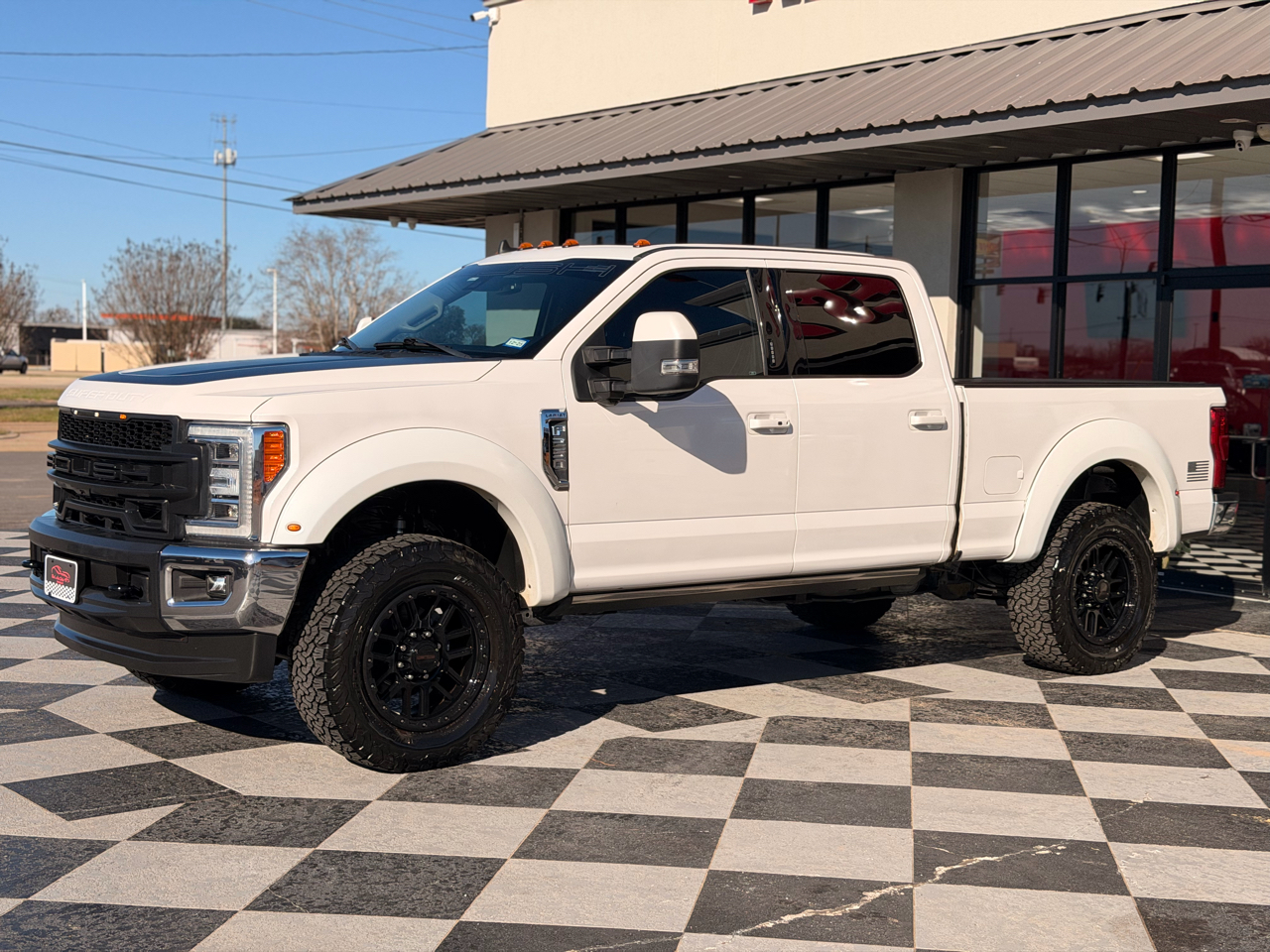 Ford F-250 SD Lariat Crew Cab 4WD 2019