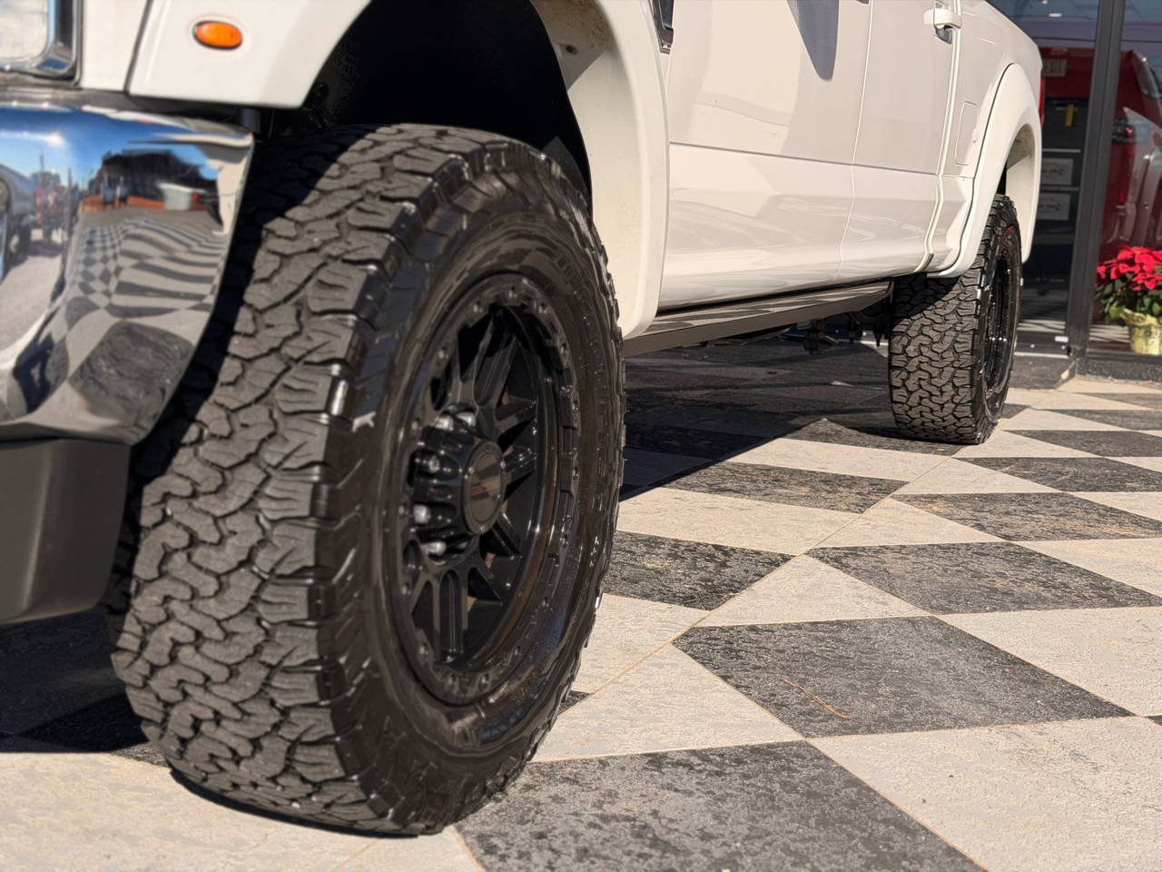 Ford F-250 SD Lariat Crew Cab 4WD 2019