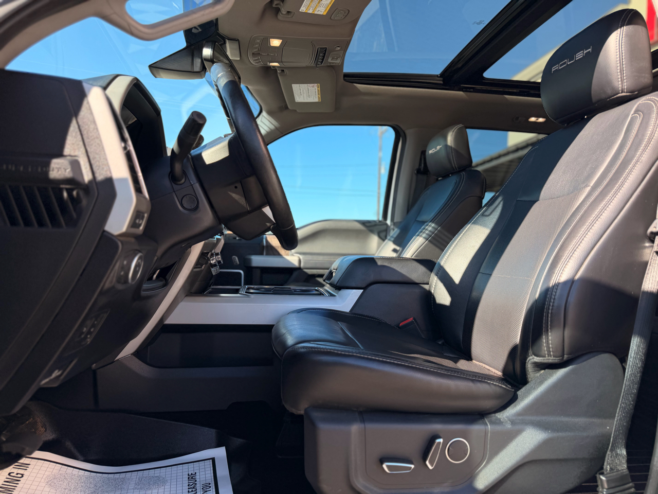 Ford F-250 SD Lariat Crew Cab 4WD 2019