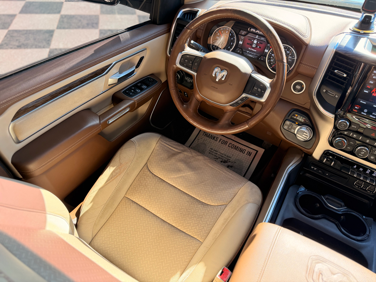 RAM 1500 Laramie Crew Cab SWB 4WD 2019