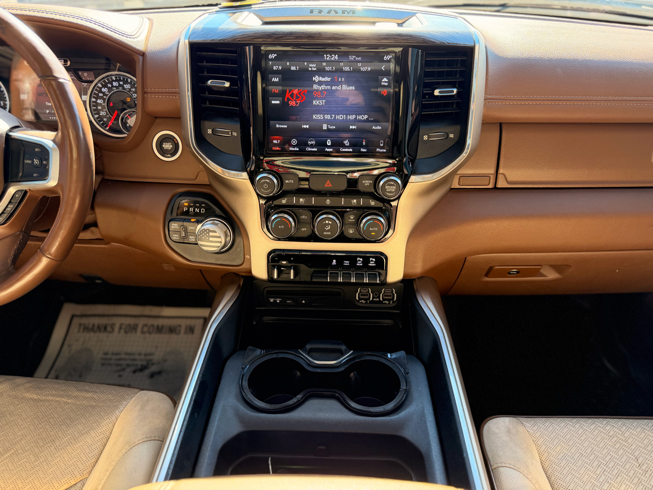 RAM 1500 Laramie Crew Cab SWB 4WD 2019