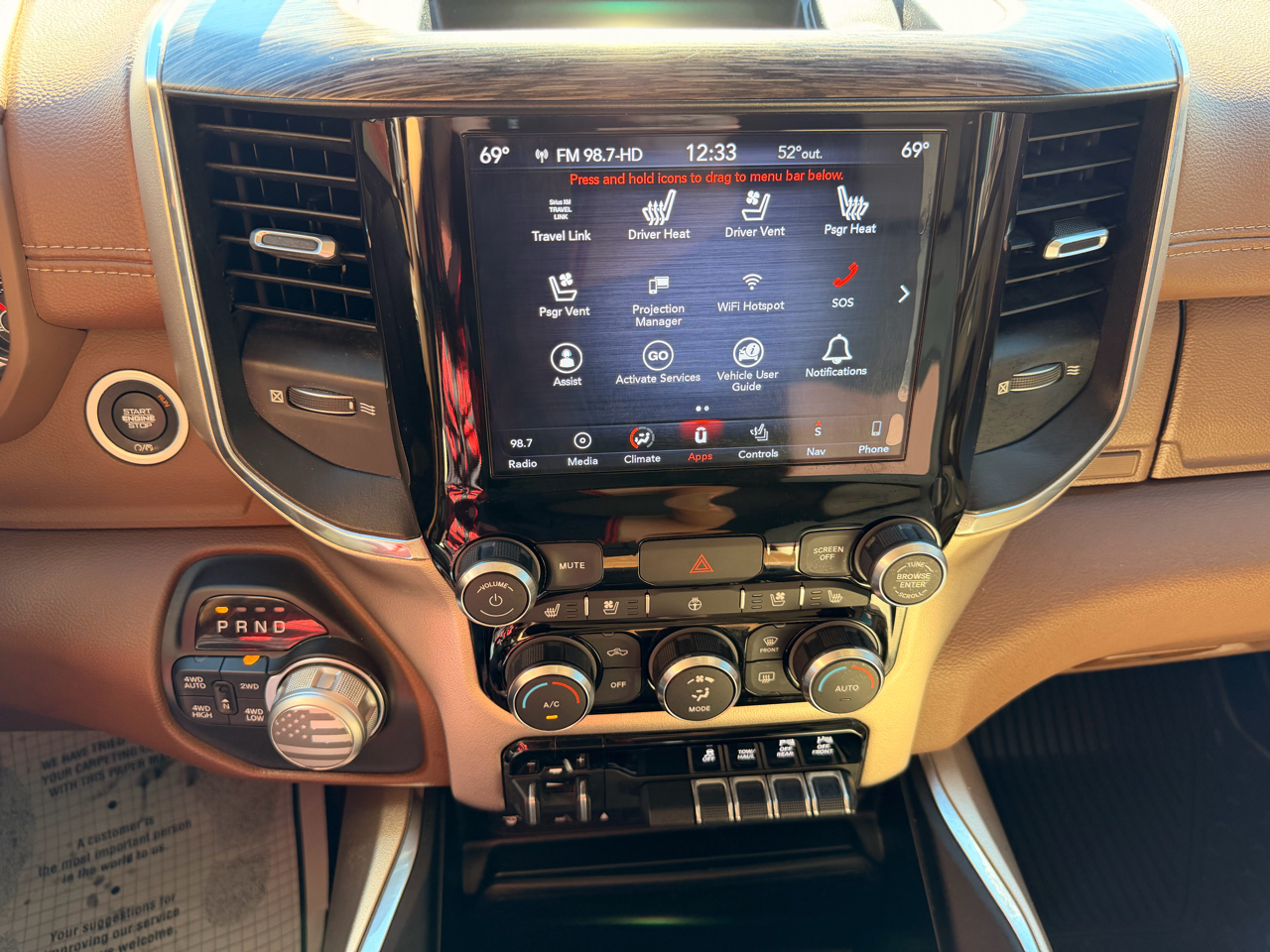 RAM 1500 Laramie Crew Cab SWB 4WD 2019