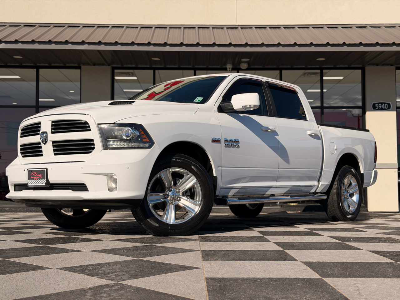RAM 1500 Sport Crew Cab 4WD 2016