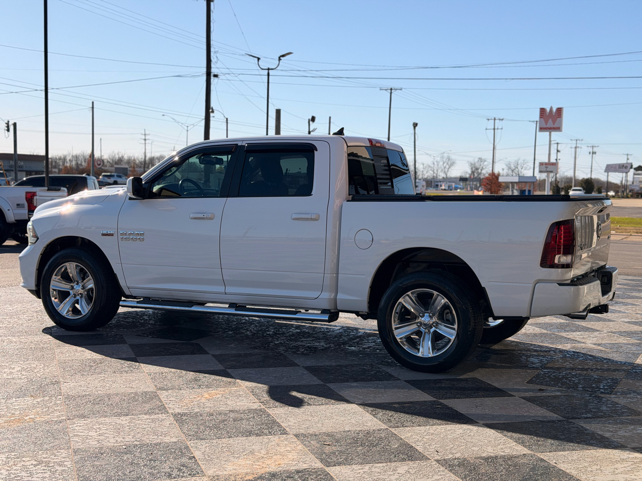 RAM 1500 Sport Crew Cab 4WD 2016