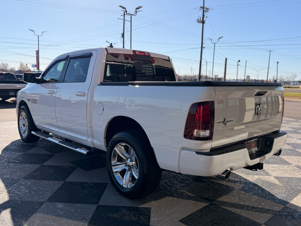 RAM 1500 Sport Crew Cab 4WD 2016