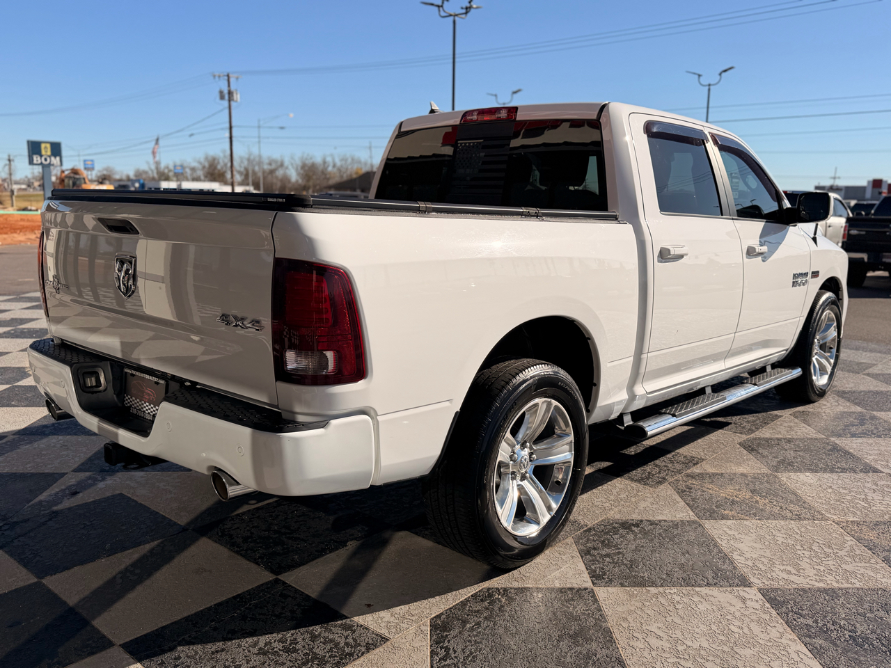 RAM 1500 Sport Crew Cab 4WD 2016