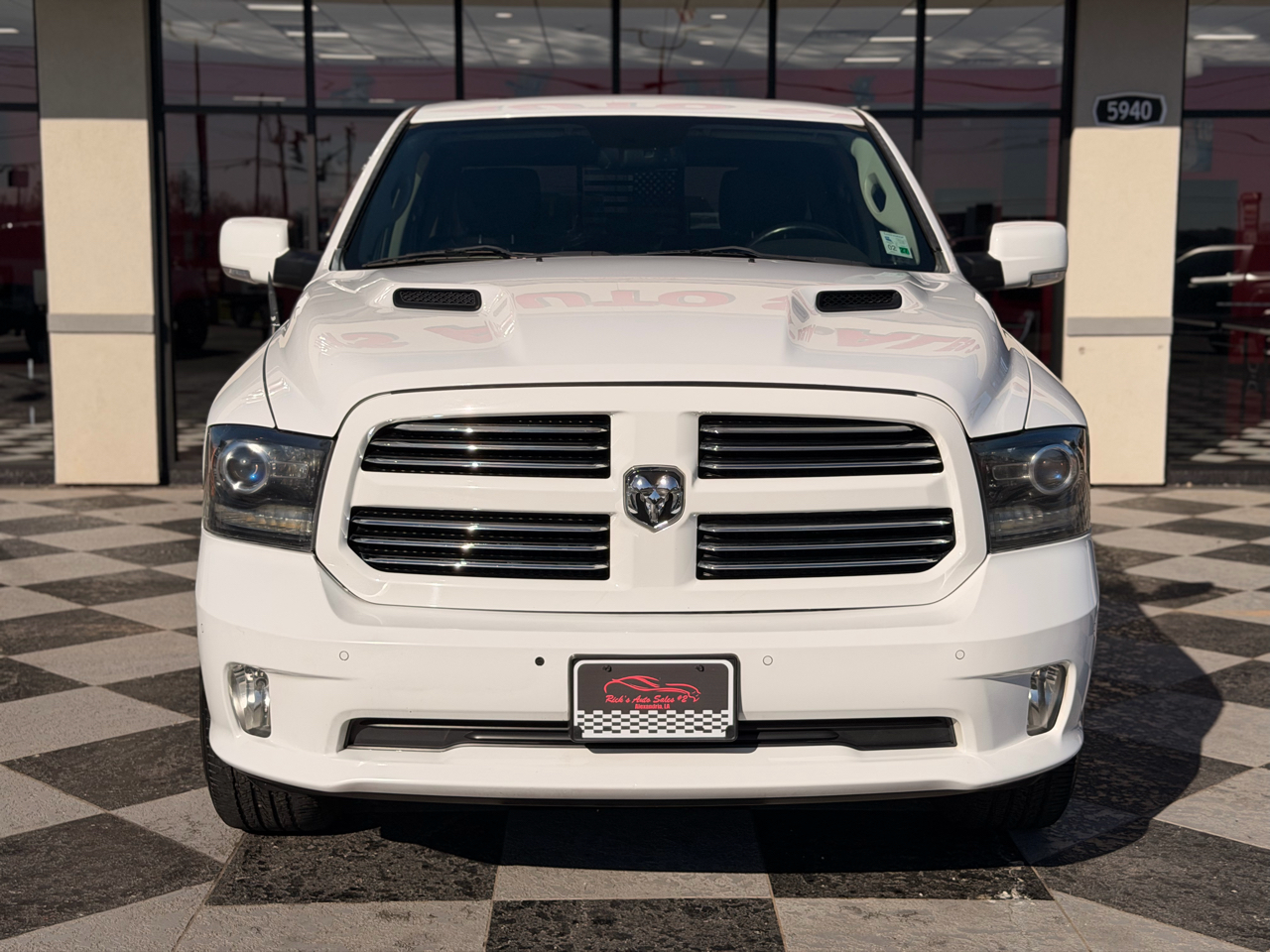 RAM 1500 Sport Crew Cab 4WD 2016