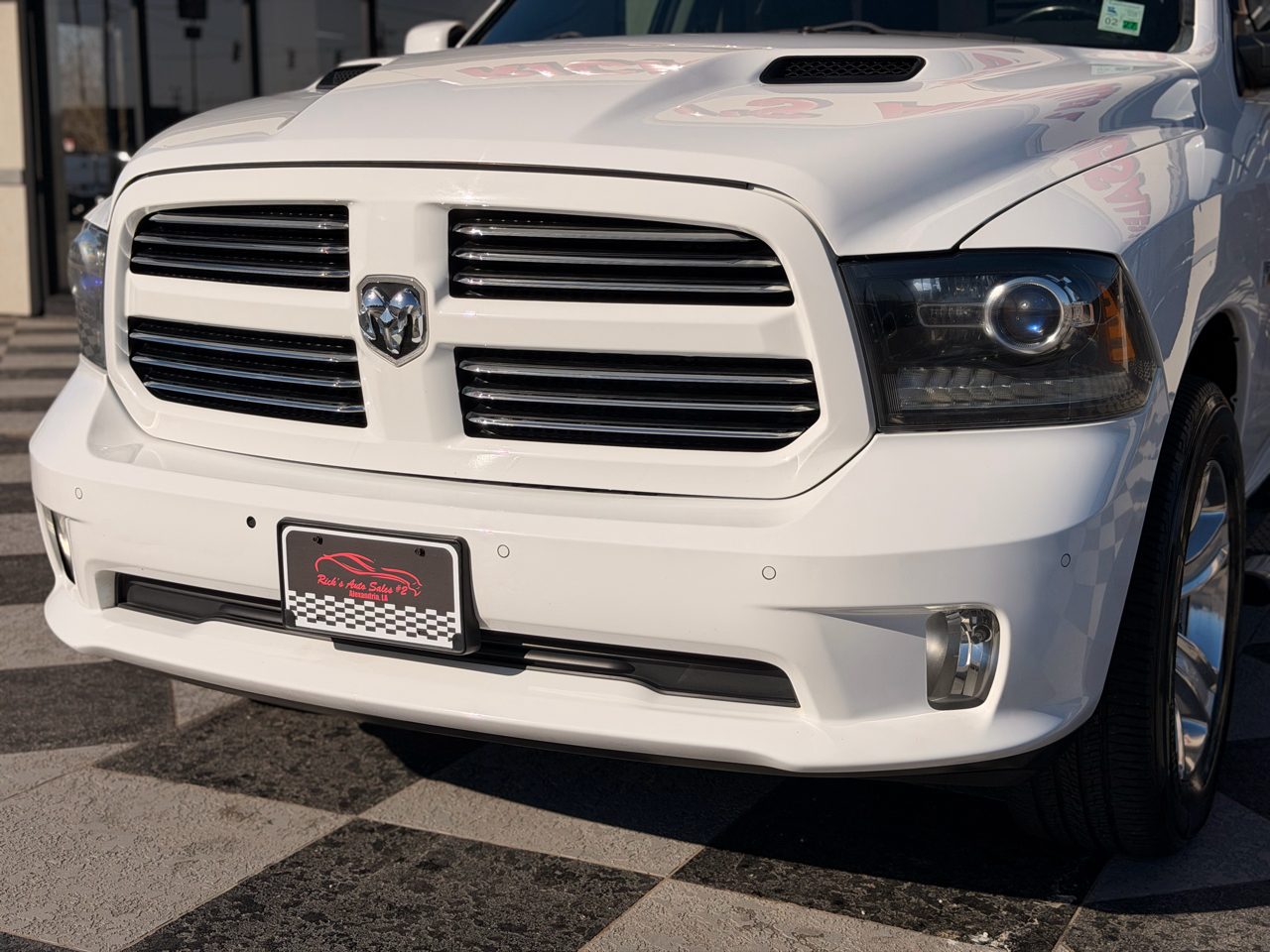 RAM 1500 Sport Crew Cab 4WD 2016