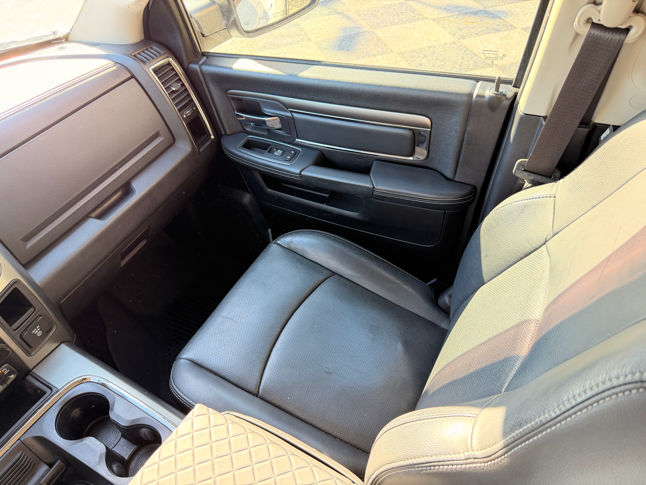 RAM 1500 Sport Crew Cab 4WD 2016