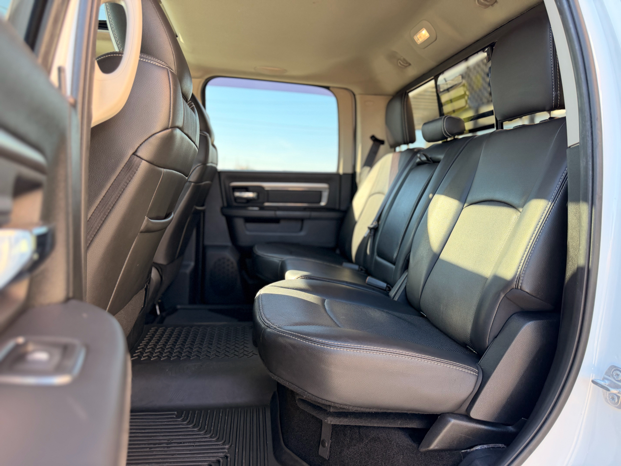 RAM 1500 Sport Crew Cab 4WD 2016