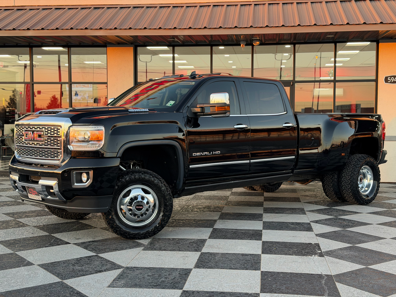 GMC Sierra 3500HD 4WD Crew Cab 167.7" DRW Denali 2019