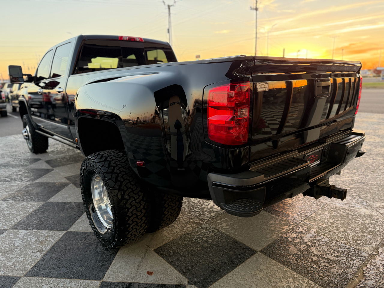 GMC Sierra 3500HD 4WD Crew Cab 167.7" DRW Denali 2019