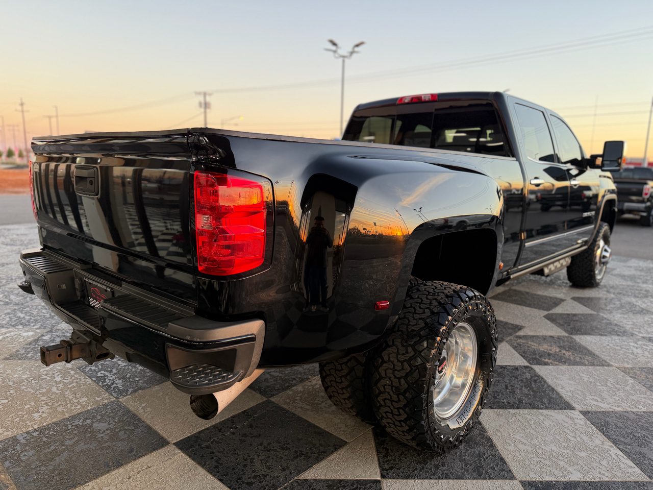 GMC Sierra 3500HD 4WD Crew Cab 167.7" DRW Denali 2019