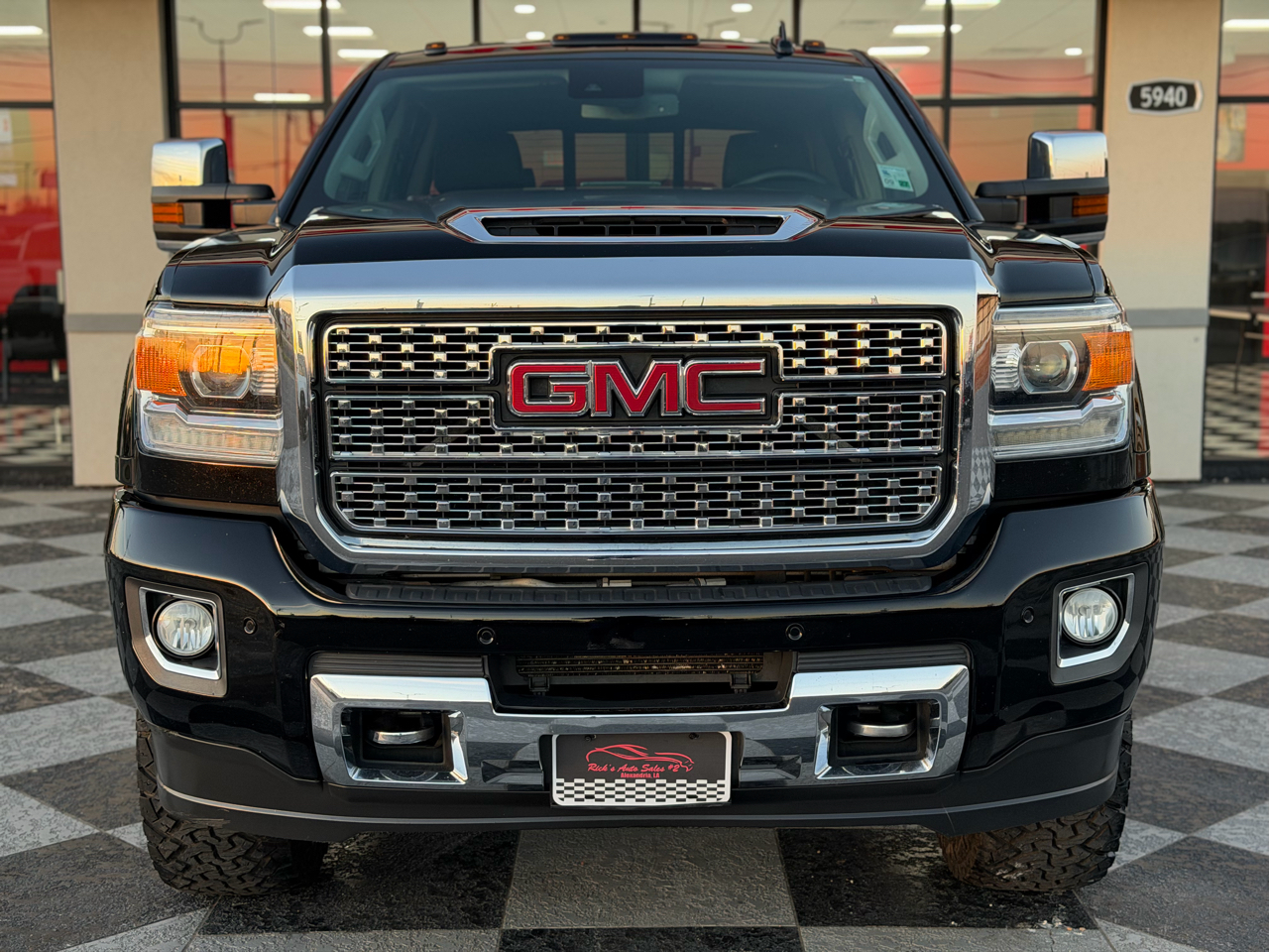 GMC Sierra 3500HD 4WD Crew Cab 167.7" DRW Denali 2019