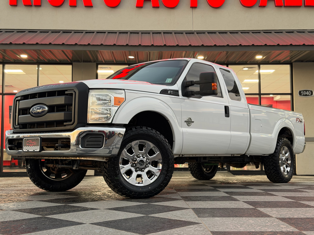 Ford F-250 SD XL SuperCab 4WD 2015
