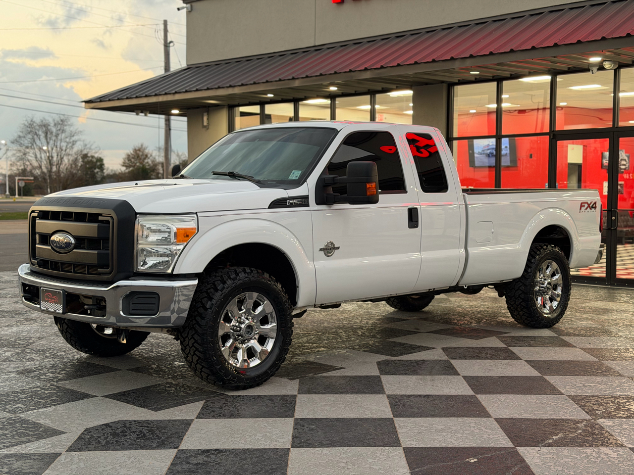 Ford F-250 SD XL SuperCab 4WD 2015