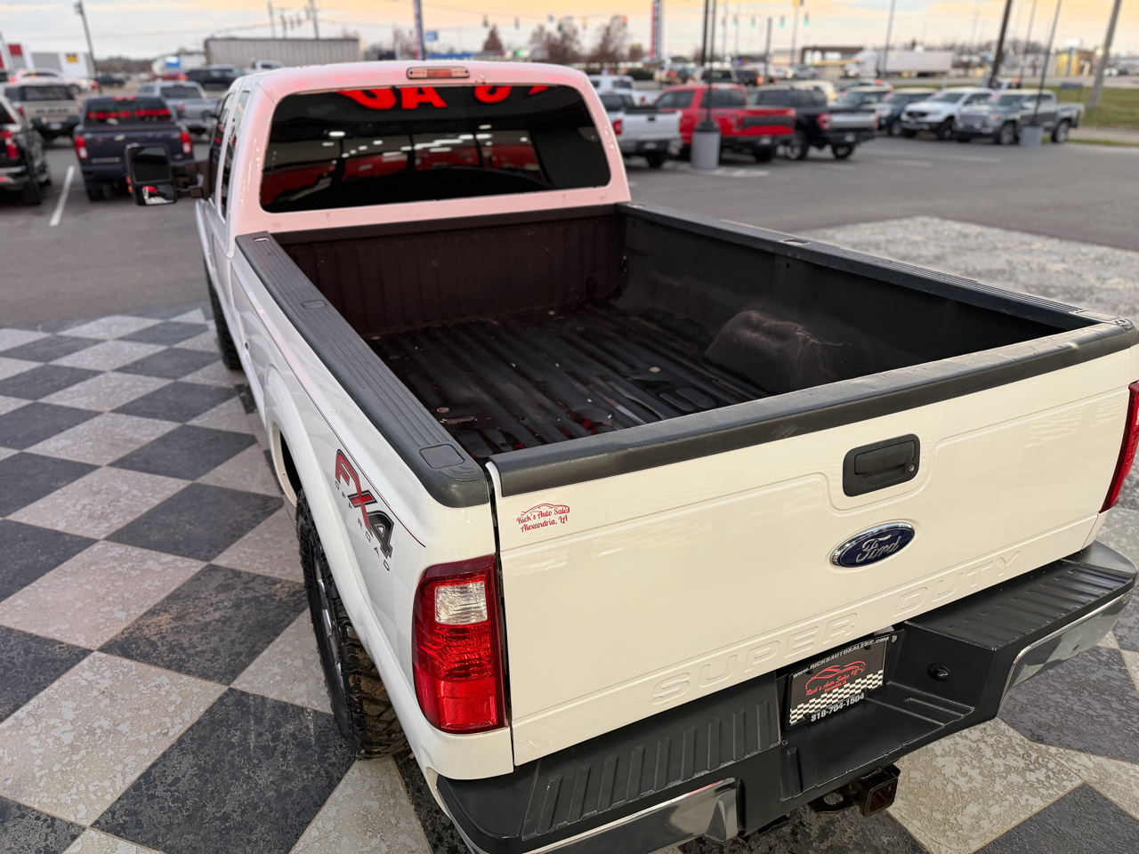 Ford F-250 SD XL SuperCab 4WD 2015