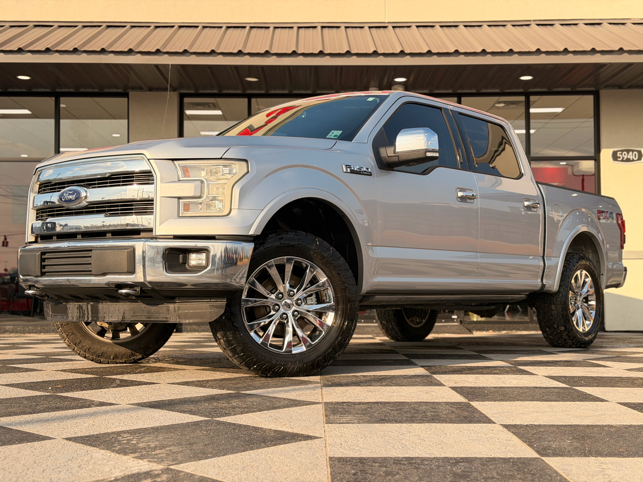 Ford F-150 Lariat 4WD SuperCrew 5.5' Box 2016