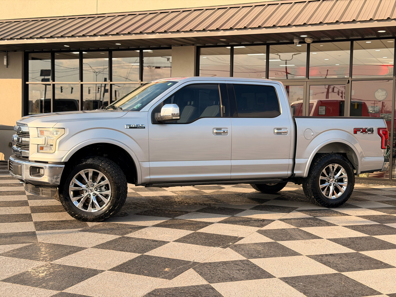 Ford F-150 Lariat 4WD SuperCrew 5.5' Box 2016