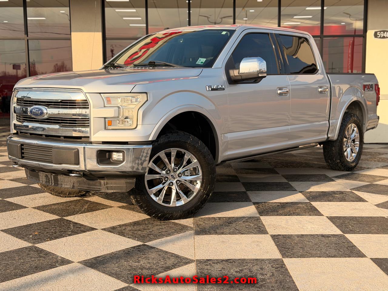 2016 Ford F-150 Lariat 4WD SuperCrew 5.5' Box