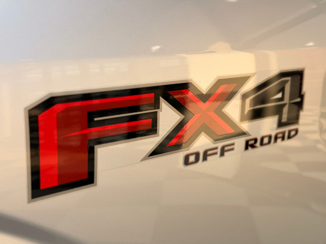 Ford F-150 Lariat 4WD SuperCrew 5.5' Box 2016