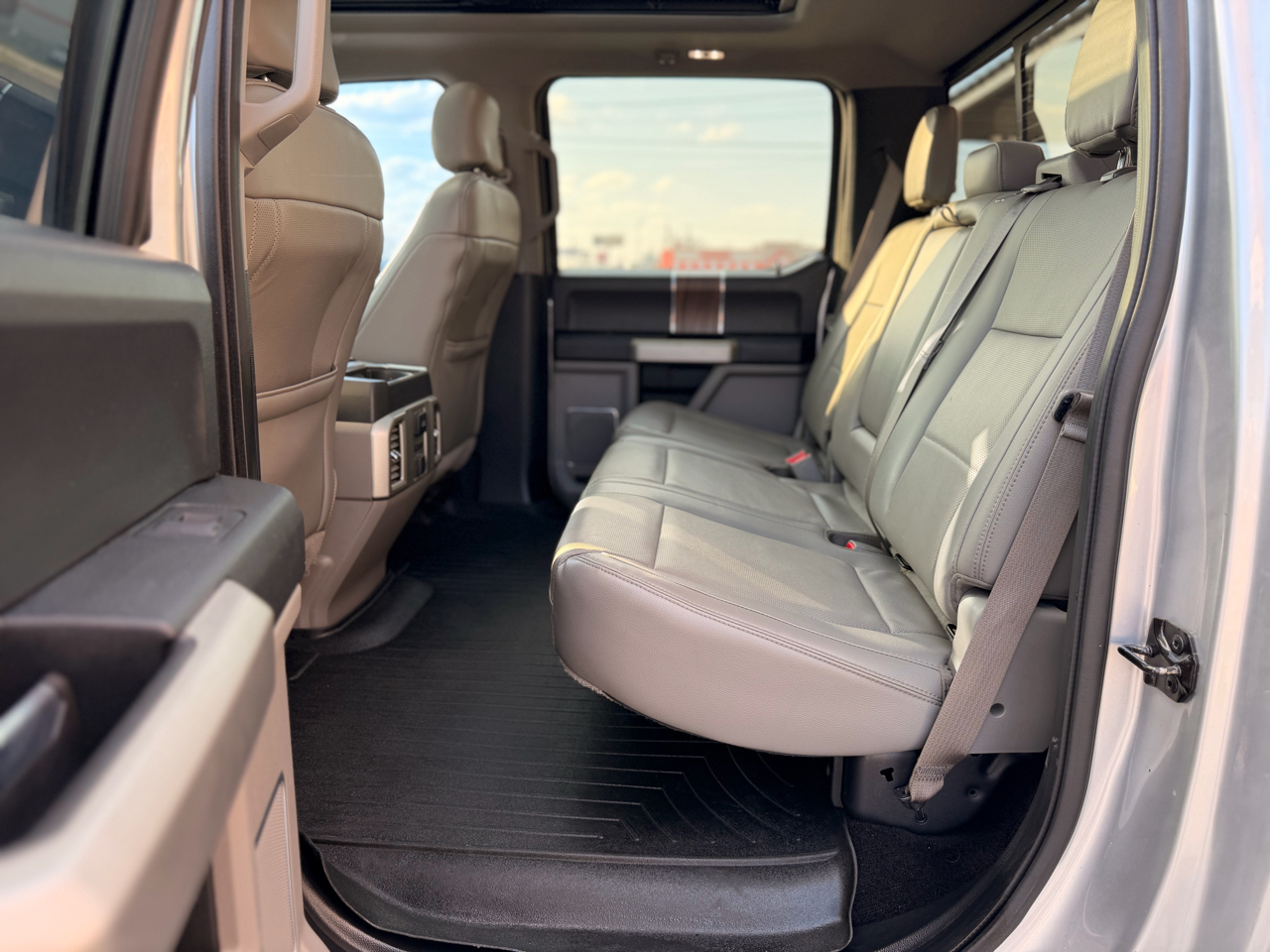 Ford F-150 Lariat 4WD SuperCrew 5.5' Box 2016