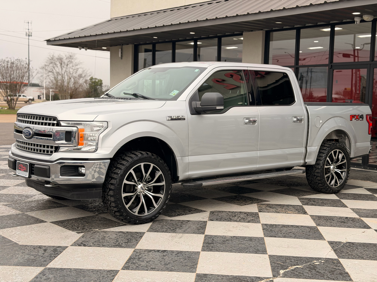 Ford F-150 XLT 4WD SuperCrew 5.5' Box 2018