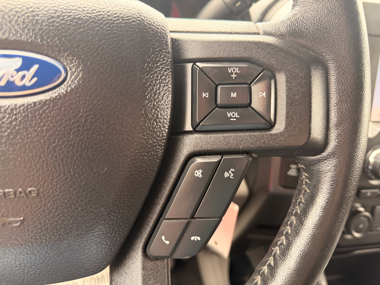 Ford F-150 XLT 4WD SuperCrew 5.5' Box 2018