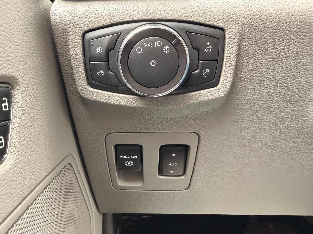 Ford F-150 XLT 4WD SuperCrew 5.5' Box 2018