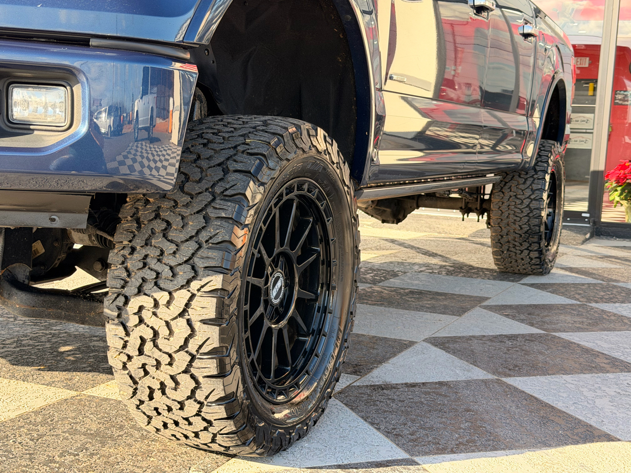 Ford F-150 Limited 4WD SuperCrew 5.5' Box 2017