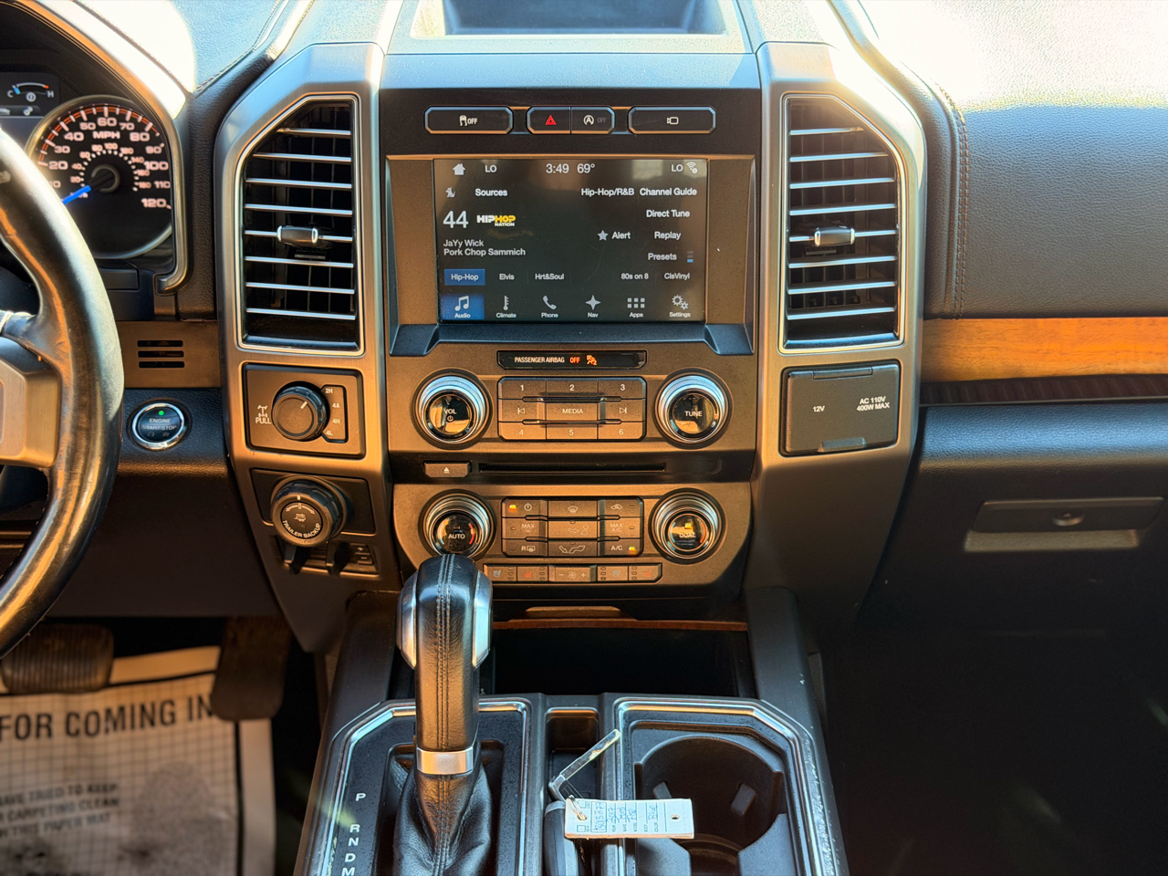 Ford F-150 Limited 4WD SuperCrew 5.5' Box 2017