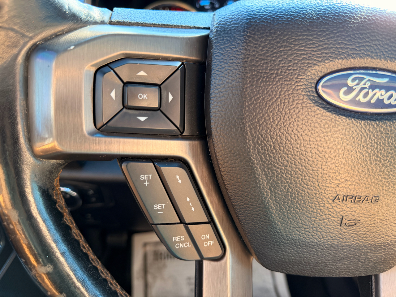 Ford F-150 Limited 4WD SuperCrew 5.5' Box 2017