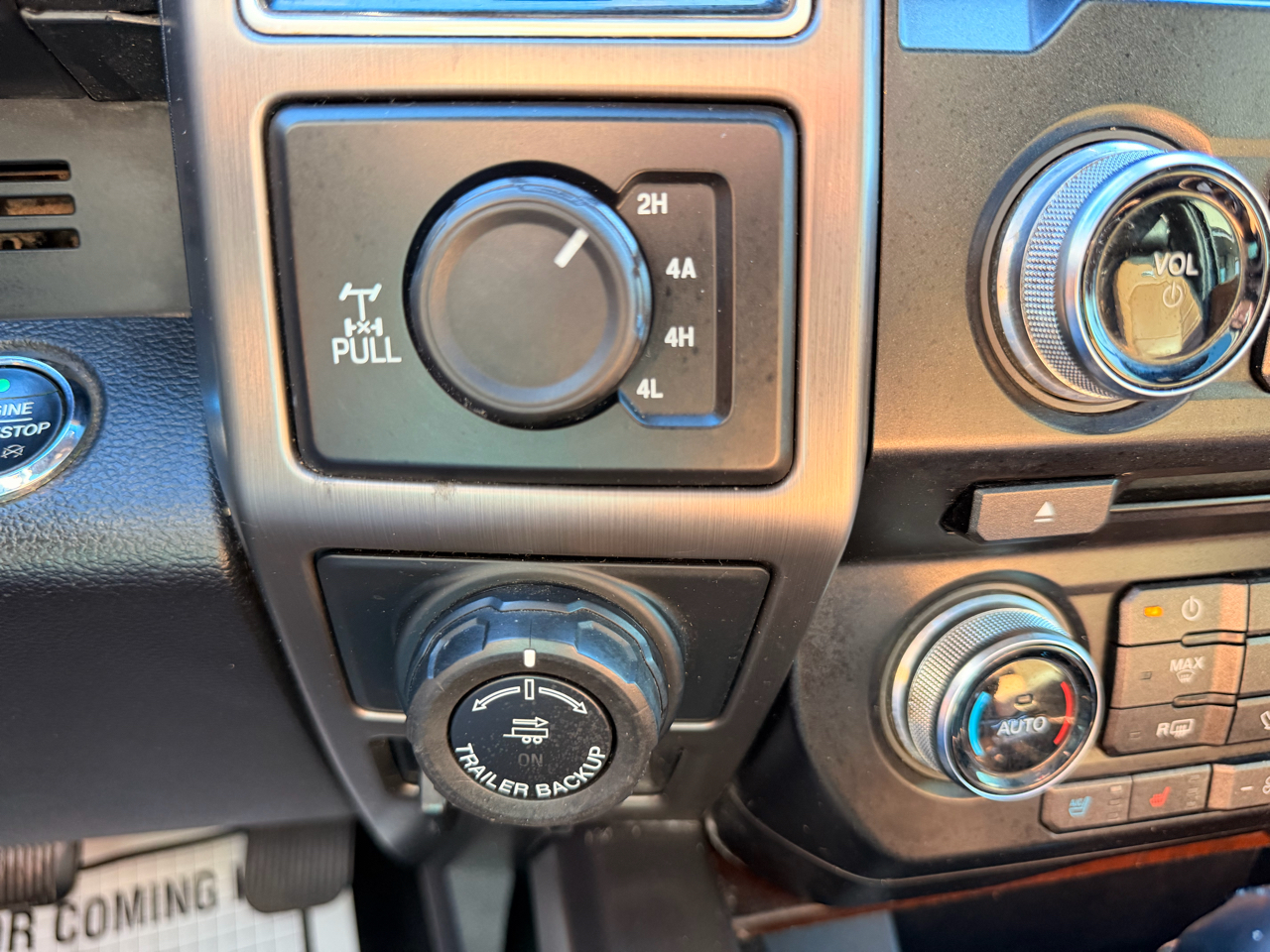 Ford F-150 Limited 4WD SuperCrew 5.5' Box 2017