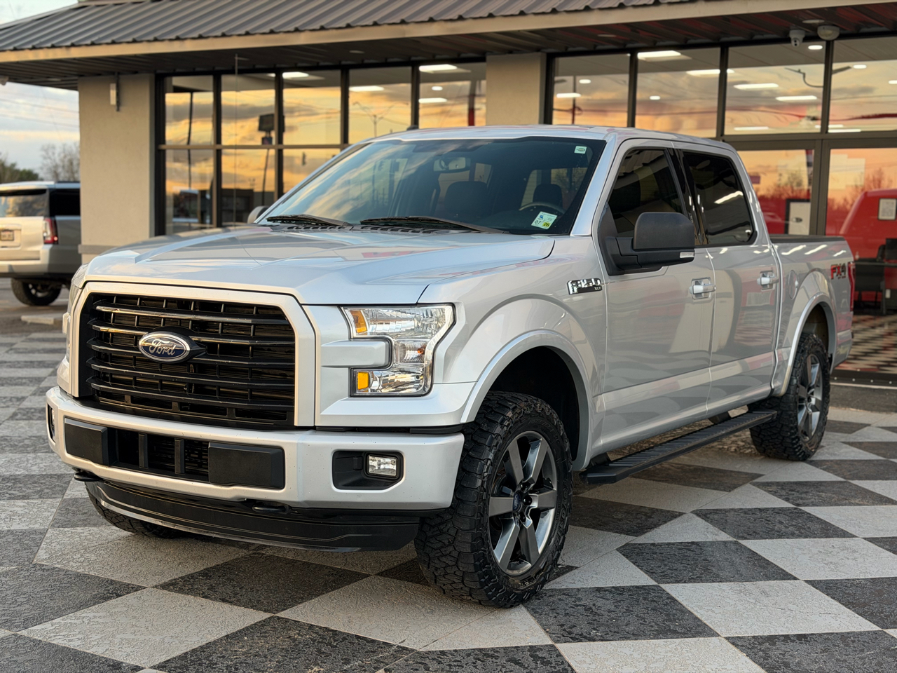 Ford F-150 XLT SuperCrew 4WD 2016