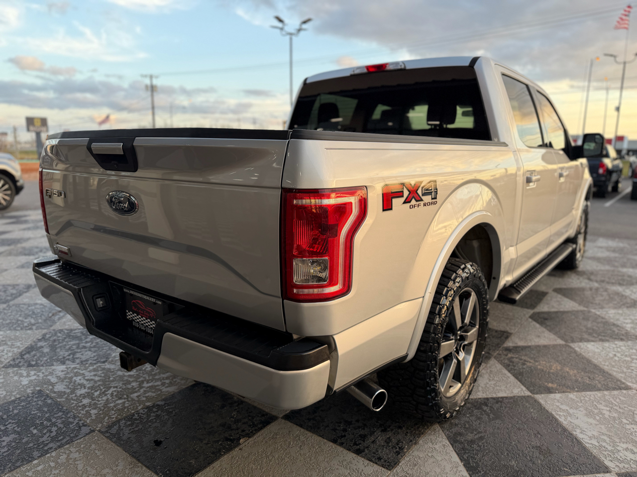 Ford F-150 XLT SuperCrew 4WD 2016