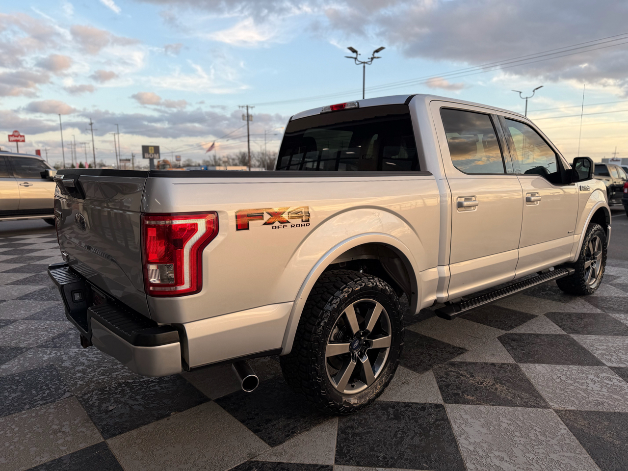 Ford F-150 XLT SuperCrew 4WD 2016