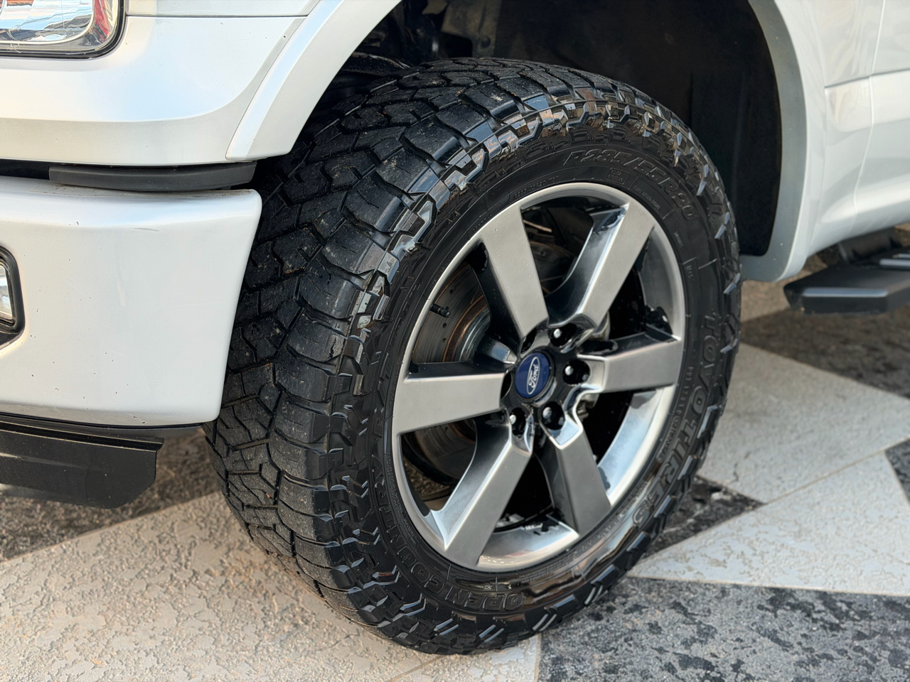 Ford F-150 XLT SuperCrew 4WD 2016